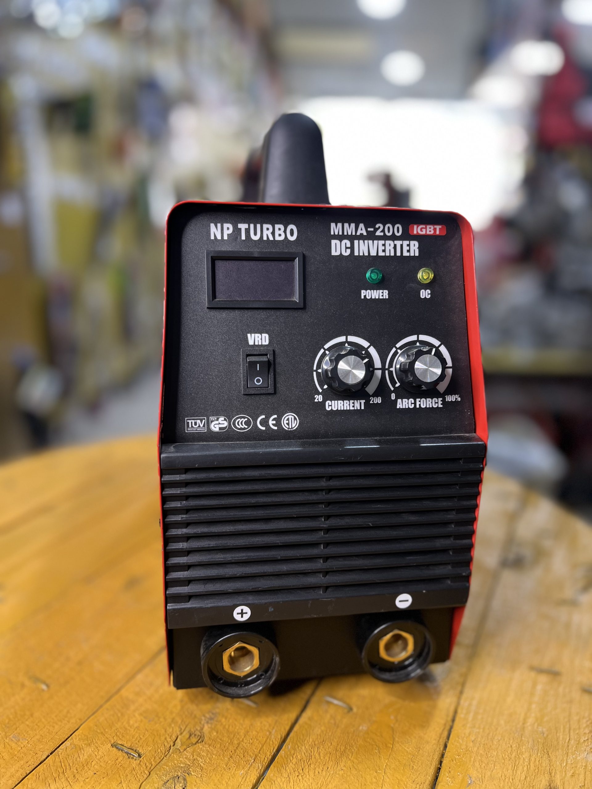 اینورتر جوشکاری ۲۰۰ آمپر np turbo